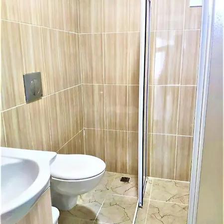 Gurkan 公寓式酒店