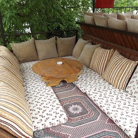 Gurkan Aparthotel