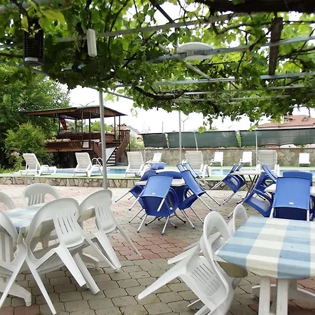 公寓式酒店 Gurkan 4*