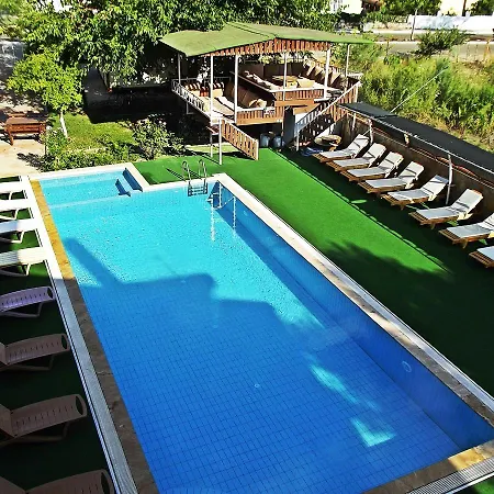 Aparthotel Gurkan 2*