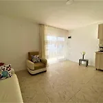Gurkan Aparthotel