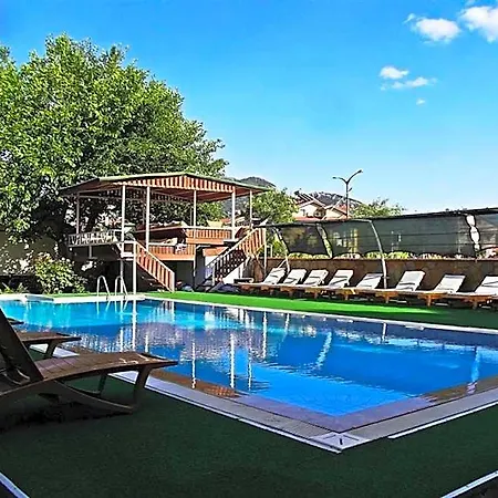 Aparthotel Gurkan 4*