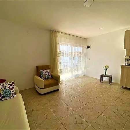 Gurkan Apartahotel 4*