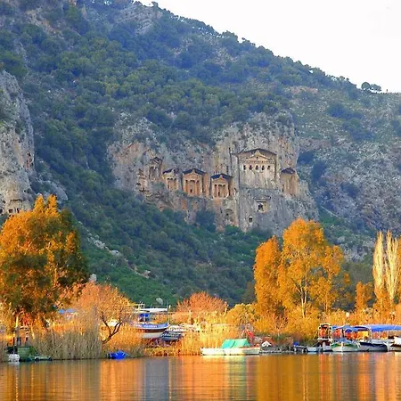 Ξενοδοχείο με διαμερίσματα Gurkan